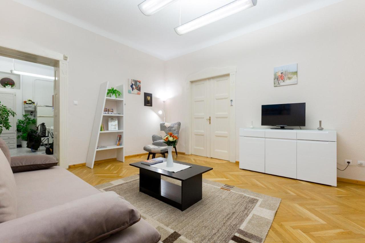 K17 Kinizsi Apartment Будапеща Екстериор снимка